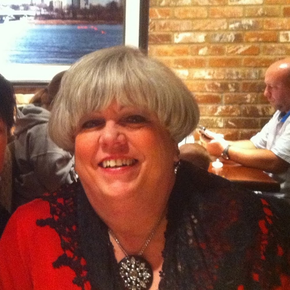 Meet your Posher, Linda